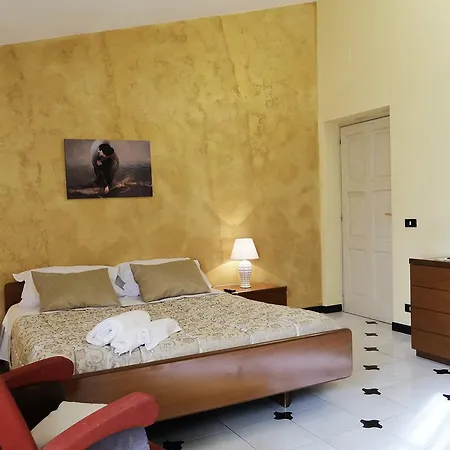 Le Anfore Villa Santa Lucia